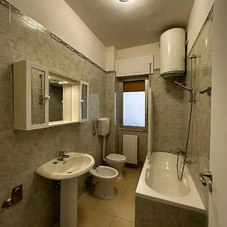 Lido 4 Apartment *